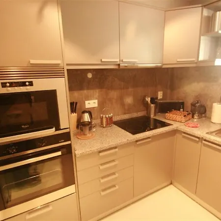 Superb 2 Bedroom In Lizbona